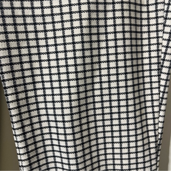 Rachel Zoe Black and White Dress Pants with Classic Check Pattern - Picture 4 of 6
